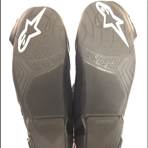 SOLD. Men’s Alpinestars Supertech-R Racing Boots - Picture 5 of 8